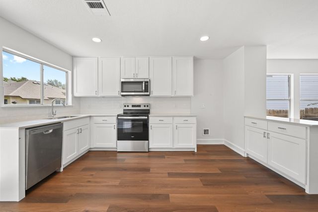 8528 Steamline CIR, Austin, TX 78745