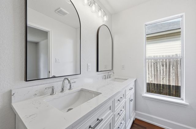 8528 Steamline CIR, Austin, TX 78745