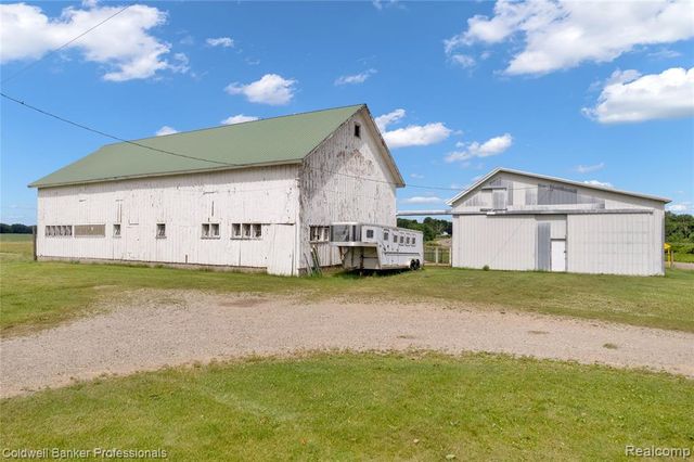 4677 Imlay City Road, Attica, MI 48412