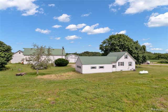 4677 Imlay City Road, Attica, MI 48412