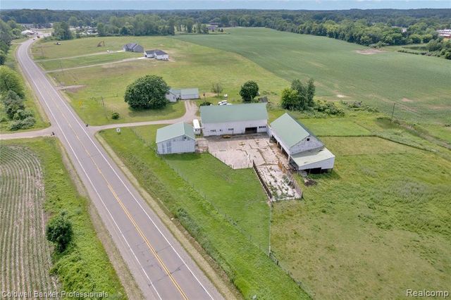 4677 Imlay City Road, Attica, MI 48412