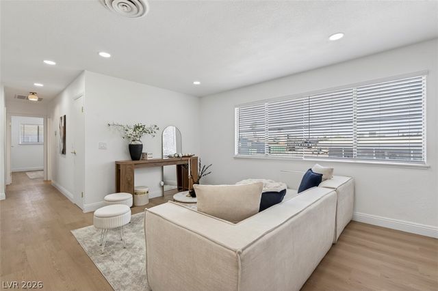 1339 Elizabeth Avenue 4, Las Vegas, NV 89119