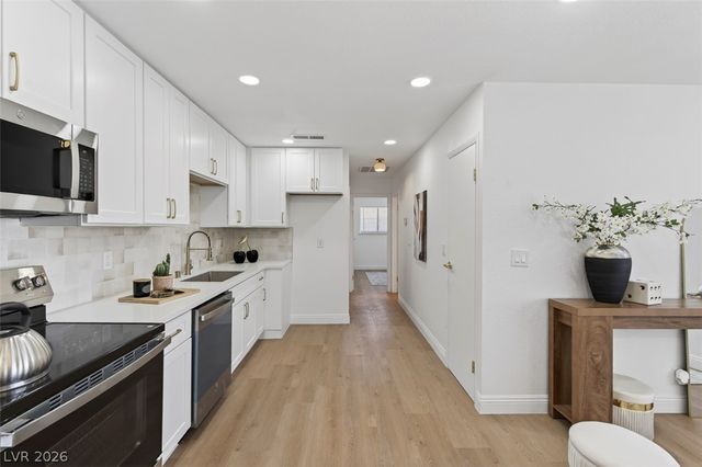 1339 Elizabeth Avenue 4, Las Vegas, NV 89119