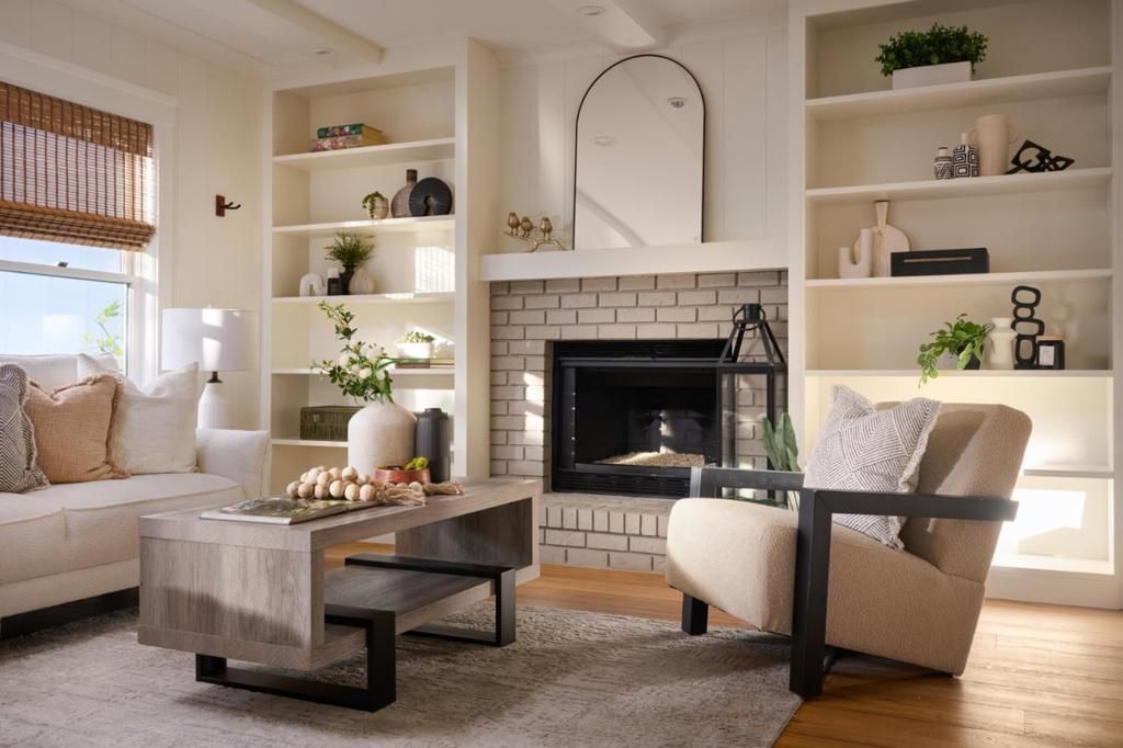 Image 12 of property listing at 247 Edelen Avenue, Los Gatos, CA 95030