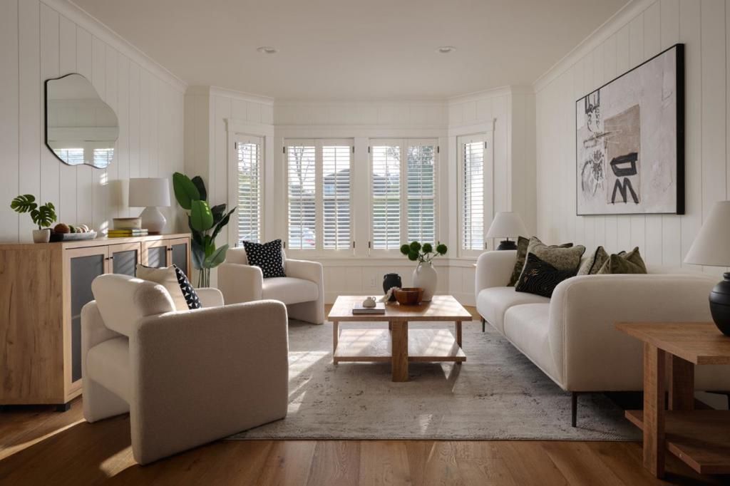 Image 13 of property listing at 247 Edelen Avenue, Los Gatos, CA 95030