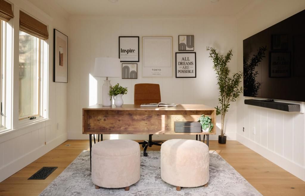 Image 28 of property listing at 247 Edelen Avenue, Los Gatos, CA 95030