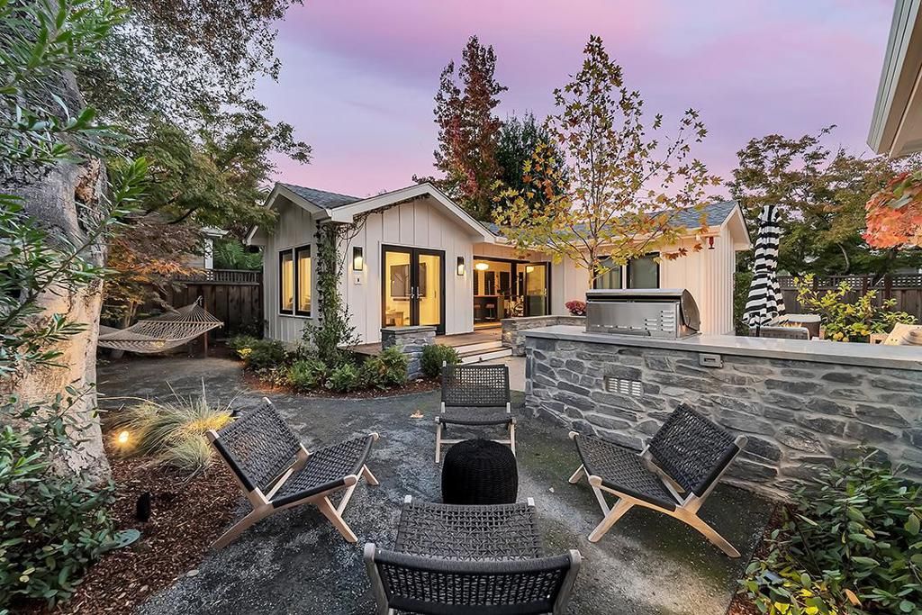 Image 48 of property listing at 247 Edelen Avenue, Los Gatos, CA 95030