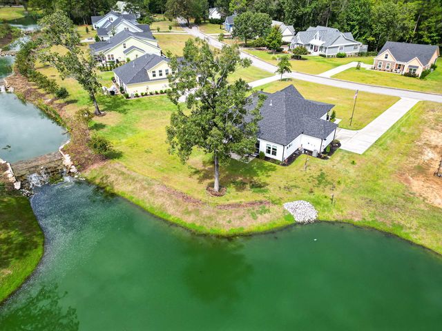 138 Twisted Oak Trail, Elloree, SC 29047