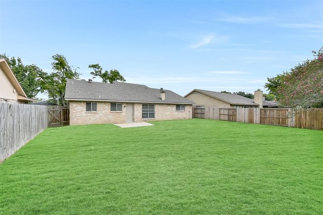 17731 Wild Willow Lane, Houston, TX 77084