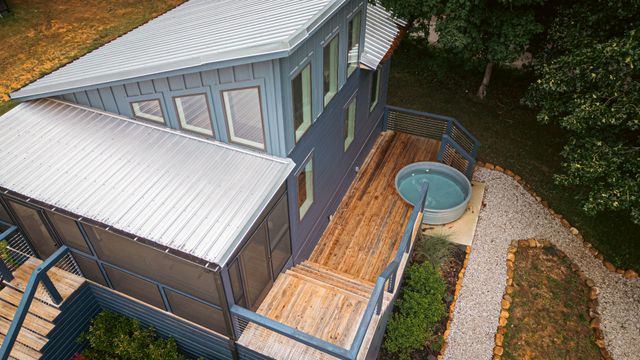 60 Dwellings Dr, Tracy City, TN 37387