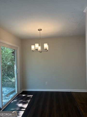 2068 Kenwood Place SE, Smyrna, GA 30082