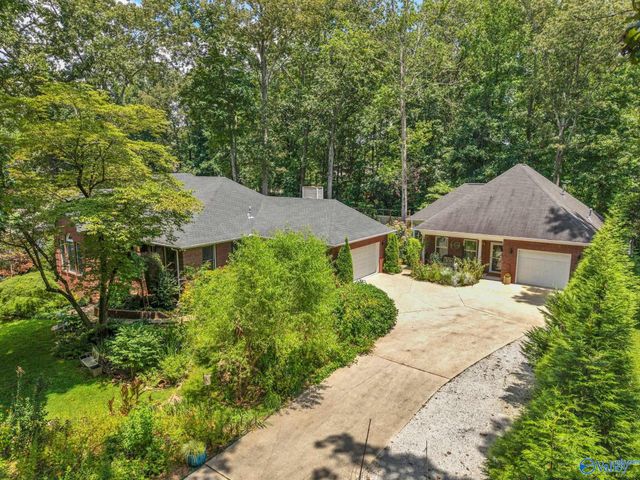 14402 E Limestone Road W, Harvest, AL 35749