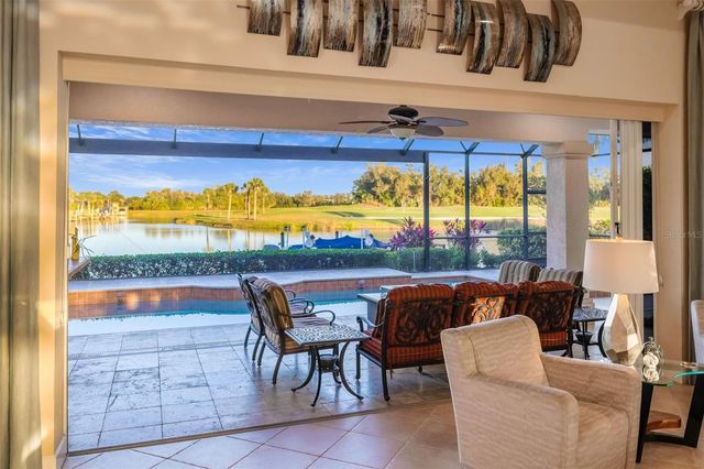 915 MARITIME COURT, Bradenton, FL 34212