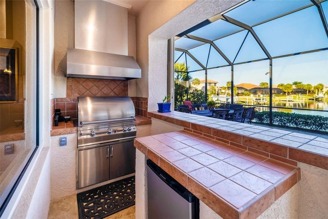 915 MARITIME COURT, Bradenton, FL 34212