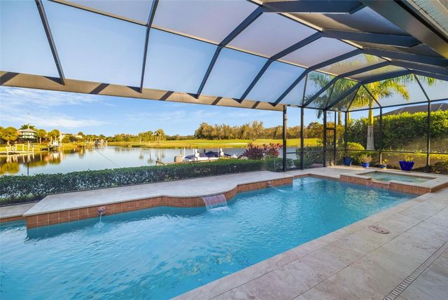 915 MARITIME COURT, Bradenton, FL 34212