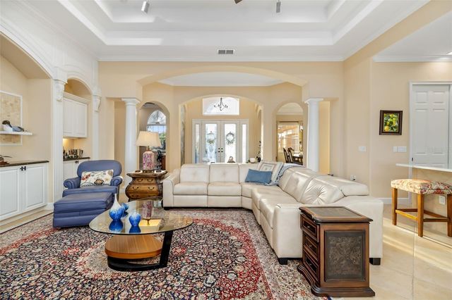 915 MARITIME COURT, Bradenton, FL 34212