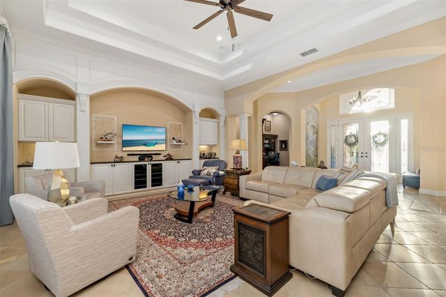 915 MARITIME COURT, Bradenton, FL 34212