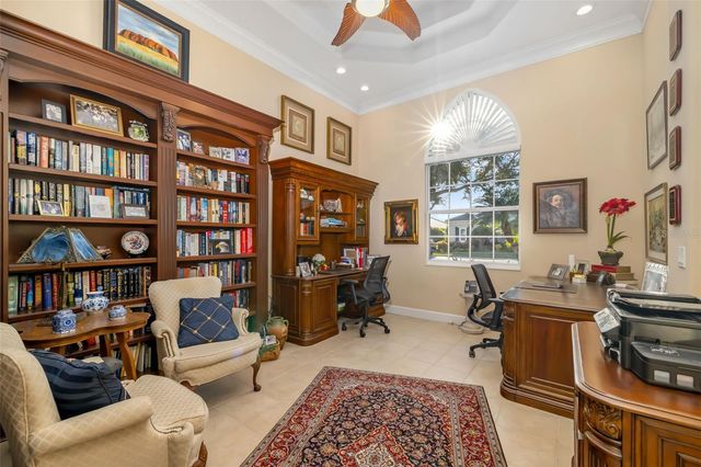 915 MARITIME COURT, Bradenton, FL 34212