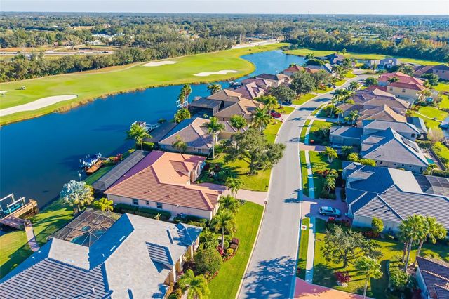 915 MARITIME COURT, Bradenton, FL 34212