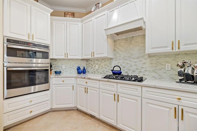 915 MARITIME COURT, Bradenton, FL 34212