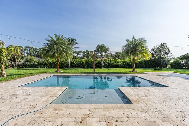 15397 N 66th Court N, Loxahatchee, FL 33470