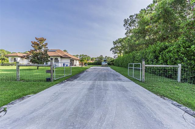 15397 N 66th Court N, Loxahatchee, FL 33470