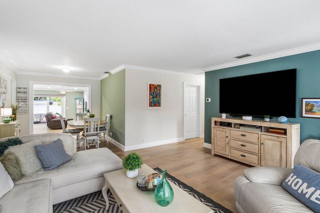 1017 Hansen Street, West Palm Beach, FL 33405