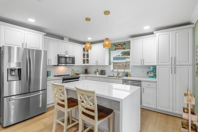 1017 Hansen Street, West Palm Beach, FL 33405