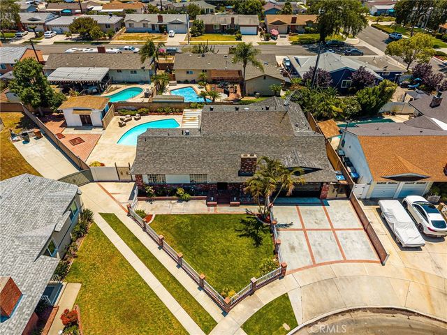 3118 W Aliso Pl W, Anaheim, CA 92804