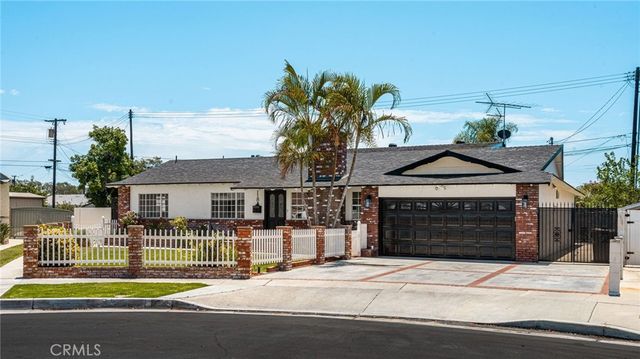 3118 W Aliso Pl W, Anaheim, CA 92804
