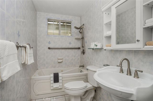 3118 W Aliso Pl W, Anaheim, CA 92804