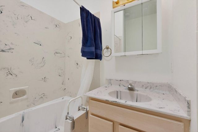 7728 Redwood Drive NW, Albuquerque, NM 87120