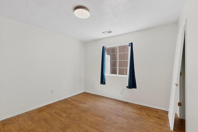 7728 Redwood Drive NW, Albuquerque, NM 87120