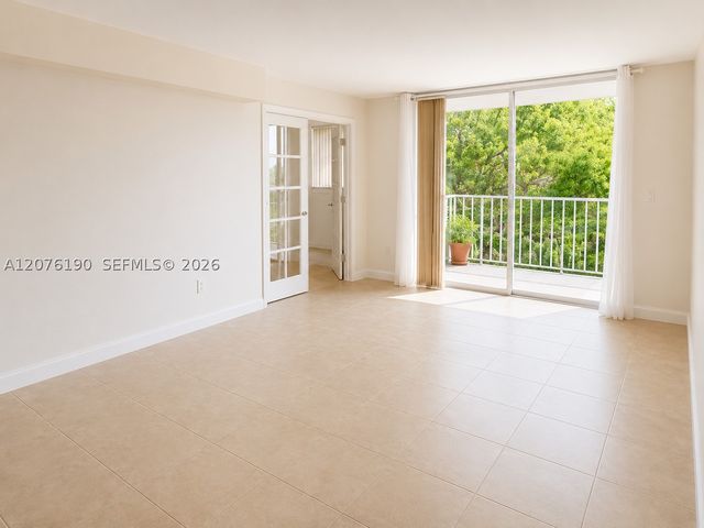 650 NE 64th St G602, Miami, FL 33138