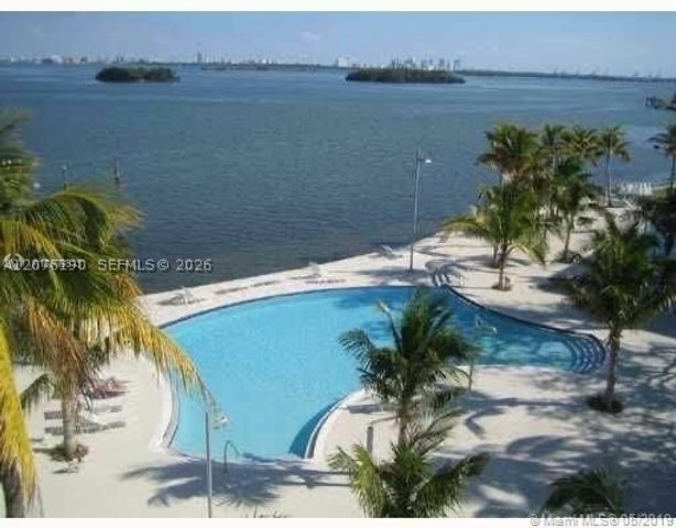 650 NE 64th St G602, Miami, FL 33138