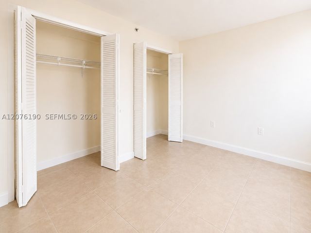 650 NE 64th St G602, Miami, FL 33138