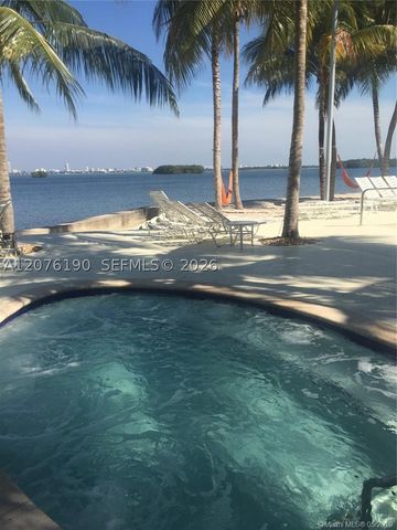 650 NE 64th St G602, Miami, FL 33138