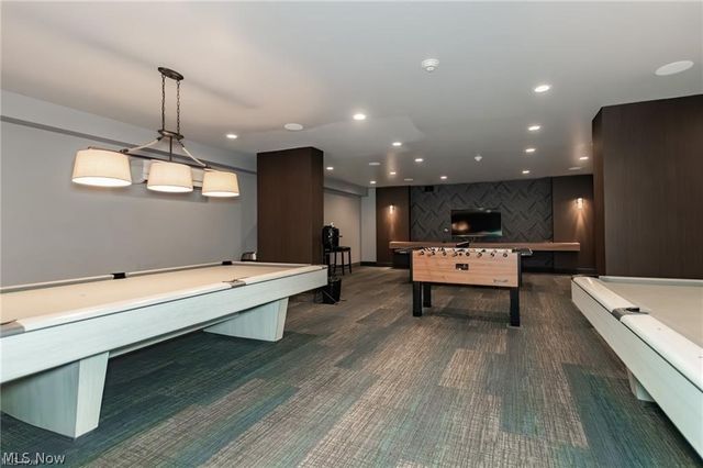 12900 Lake Avenue 118, Lakewood, OH 44107