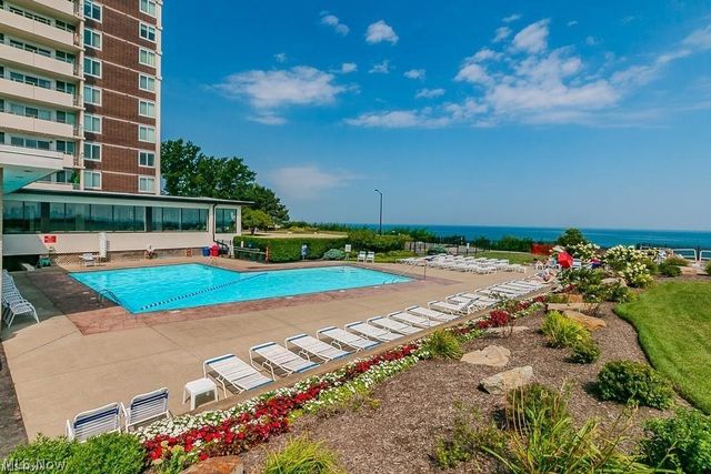 12900 Lake Avenue 118, Lakewood, OH 44107