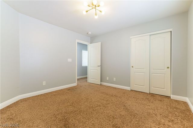 1695 Little Crow Avenue, Las Vegas, NV 89123