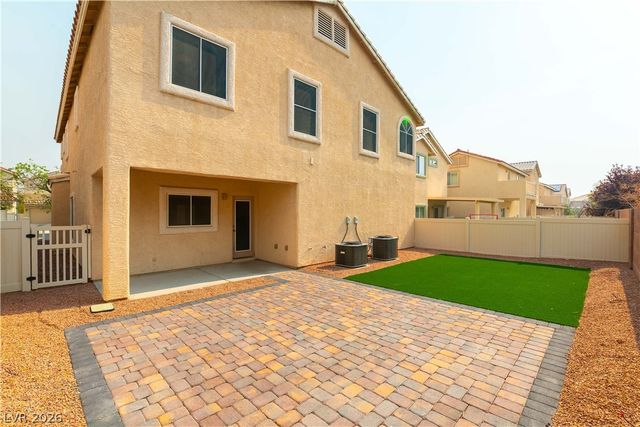 1695 Little Crow Avenue, Las Vegas, NV 89123