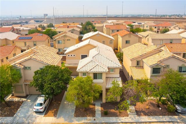 1695 Little Crow Avenue, Las Vegas, NV 89123