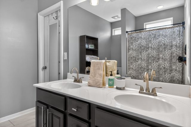 2600 Whiteberry Drive, Lexington, KY 40511