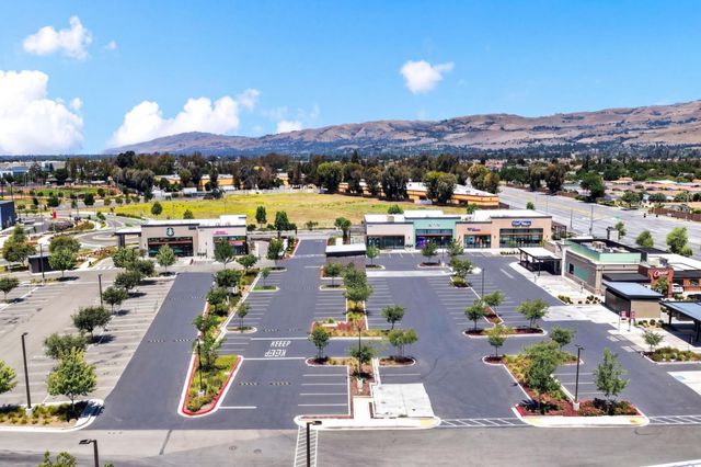 2752 Millbrae Way, San Jose, CA 95121