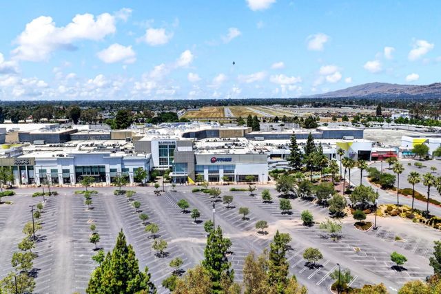2752 Millbrae Way, San Jose, CA 95121