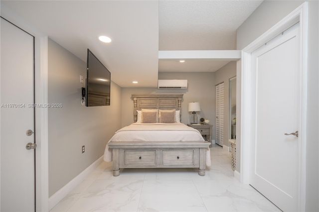 14276 SW 177th St, Miami, FL 33177