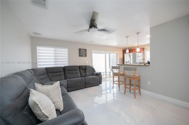 14276 SW 177th St, Miami, FL 33177