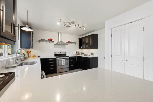 5507 Mapleleaf DR, Austin, TX 78723