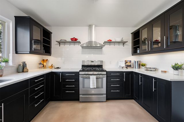 5507 Mapleleaf DR, Austin, TX 78723