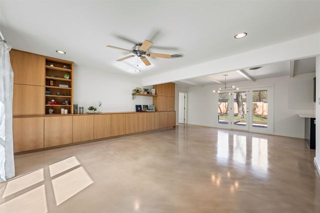 5507 Mapleleaf DR, Austin, TX 78723